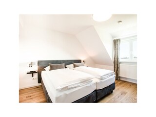 Wohnung 6: Schlafzimmer 1 Ansicht 2