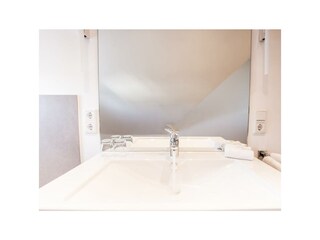 Wohnung 7: Badezimmer