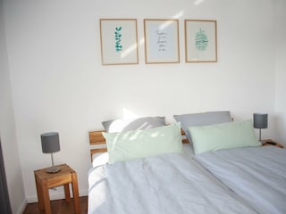 Schlafzimmer|Ferienwohnung EIFLEWILD|