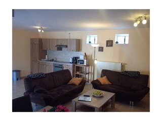 Wohn-und Eßraum FeWo B