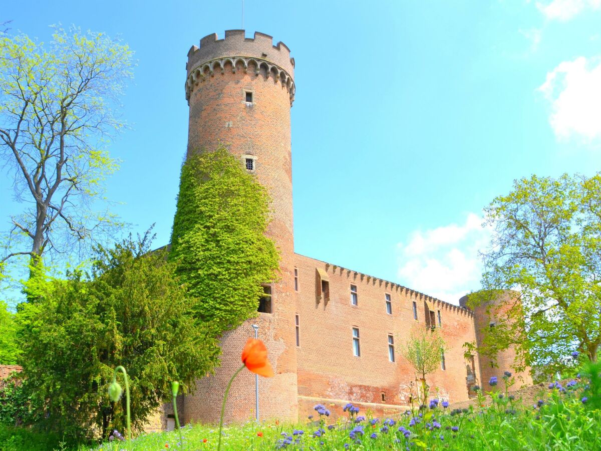 Landesburg Zülpich am Wallgraben