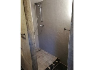 Offene Dusche