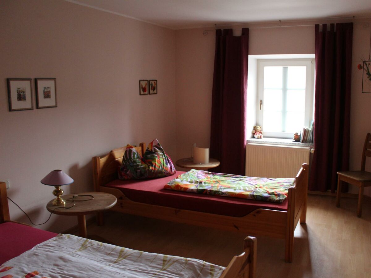 Schlafzimmer 2