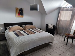 Schlafzimmer Foto 2