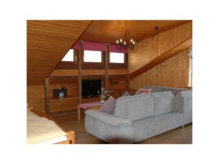 Wohnlandschaft im Holzblockhaus - Birke