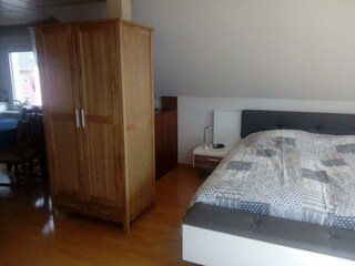 Appartement mit offenem Wohn-, Schlafraum