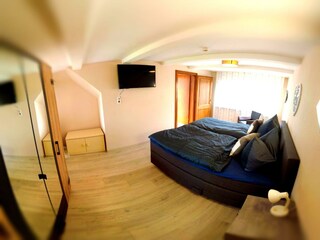 Schlafzimmer1-1 im Erdgeschoss