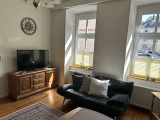 Wohnzimmer EG Fernseher
