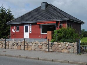 Ferienhaus direkt am Nord-Ostsee-Kanal