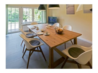 Esszimmer Bild II