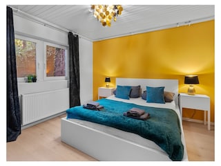 Schlafzimmer EG