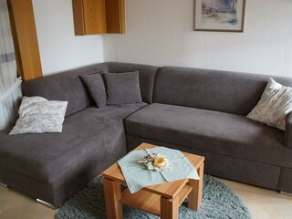 0428DC5B-B774-4FF8-98E1-1930EB1A5967