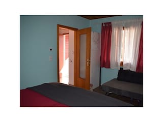 Schlafzimmer mit Klappbett