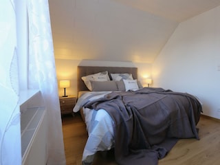 Blick ins Schlafzimmer