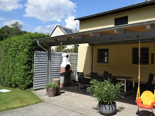 Terrasse mit Schaukel