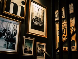 Söll_AparthotelOldSchool_Eingang_WilderKaiser