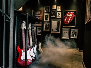 Söll_AparthotelOldSchool_Rezeption_WilderKaiser