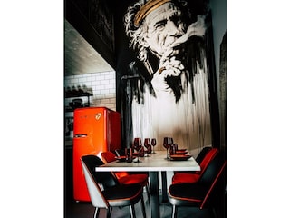 Söll_AparthotelOldSchool_Esstisch_WilderKaiser