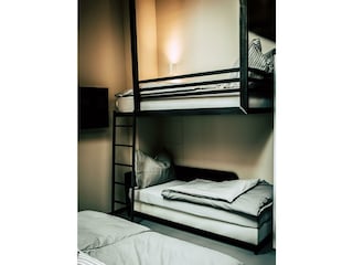 Söll_OldSchool_Schlafzimmer_WilderKaiser