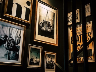 Söll_AparthotelOldSchool_Eingang_WilderKaiser