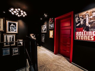 Söll_AparthotelOldSchool_Gang_WilderKaiser