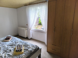Schlafzimmer Bild 2