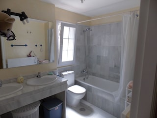 Villa Cartaya Bathroom 16