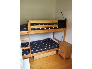 Durchgangszimmer mit Etagenbett