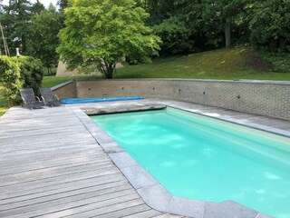 Villa Brüssel Outdoor Recording 3