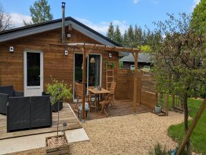Nice chalet by the woods in Saint-Léger - Robelmont - image1