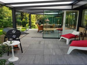 Komfortables Ferienhaus in Lanaken mit eigener Terrasse