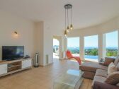 Villa Moraira Features 1