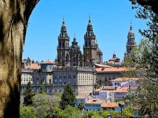 Apartment Santiago de Compostela Environment 7