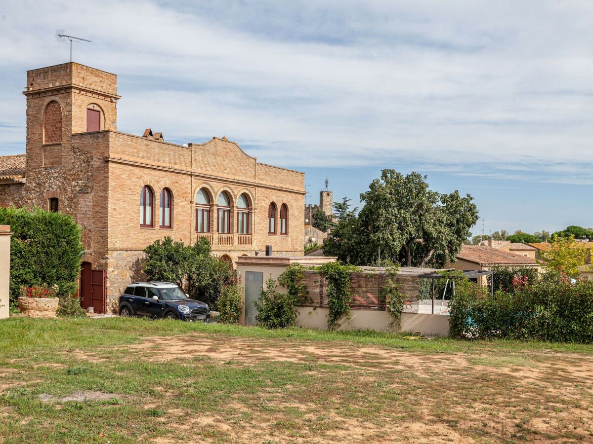 Ferienhaus Cruïlles Außenaufnahme 11