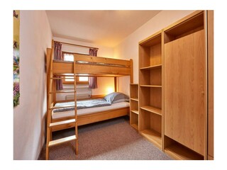 2. Schlafzimmer