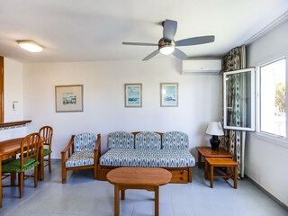 Apartment Roquetas de Mar Features 21