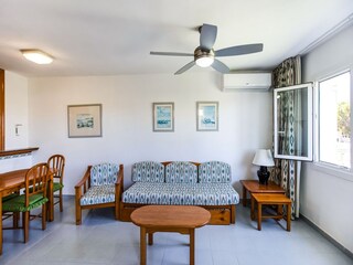 Apartment Roquetas de Mar Features 25