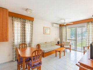 Apartamento Roquetas de Mar Características 21