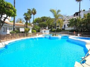 Appartement Mooie vakantiewoning in Marbella met een tuin - Elviria - image1