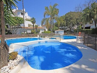Appartement Elviria Buitenaudio-opname 12