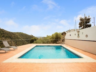 Holiday house Sedella Outdoor Recording 11