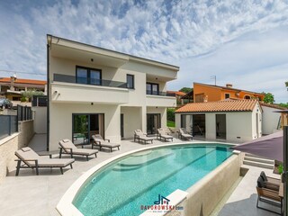Villa Galižana Omgeving 33