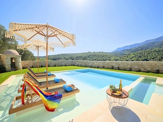 Vakantiehuis Georgioupolis Buitenaudio-opname 2