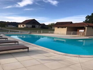 Maison de vacances Terrou Enregistrement extérieur 5