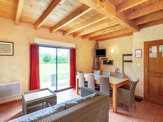 Holiday house Terrou Features 17