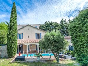 Casa en Orange con piscina privada