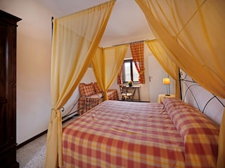 Casale Sugano Caratteristiche 12