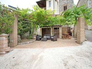 Cottage Sugano Outdoor Recording 5