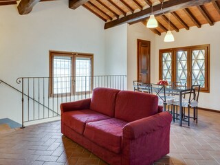 Farmhouse Certaldo Features 18