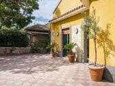 Vakantiehuis Agnone Bagni Buitenaudio-opname 1